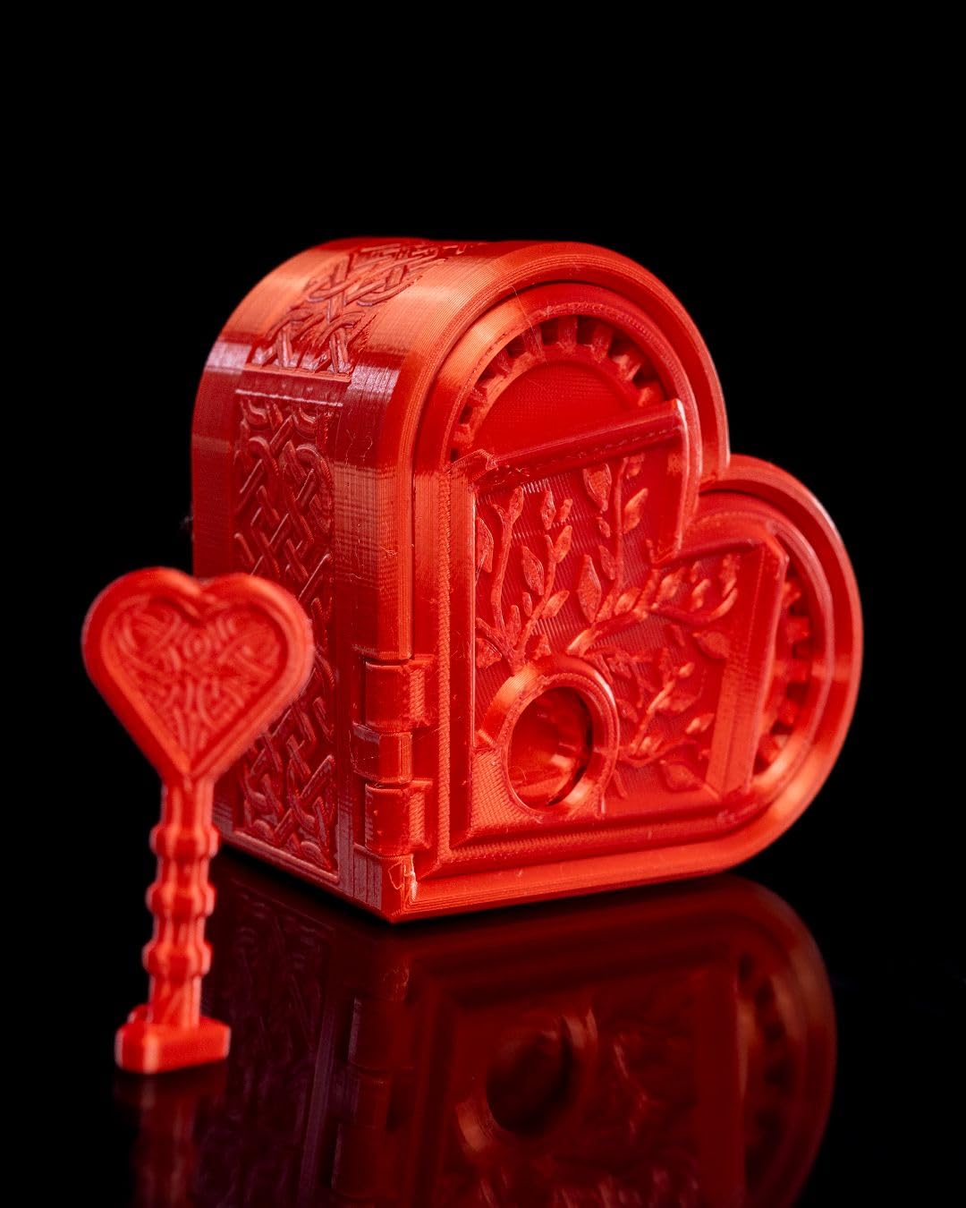 Heart Shaped Red Plastic Lock Box with Key