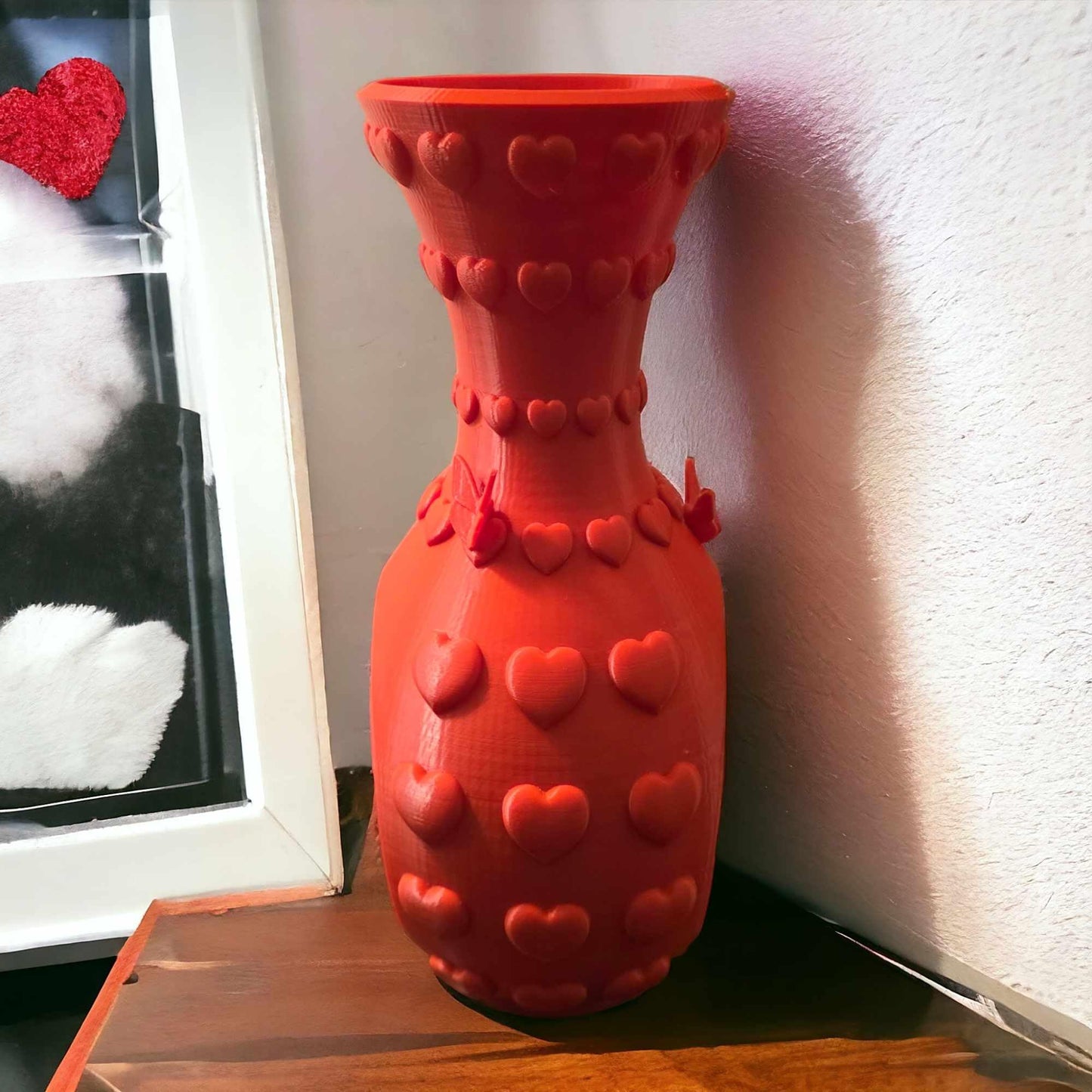 Red 3D Printed Heart Shape Flower Vase *Flowers in photo not included just for show