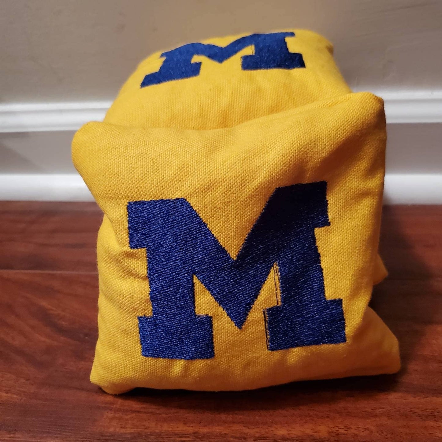 Michigan Cornhole Bags (8 bags)