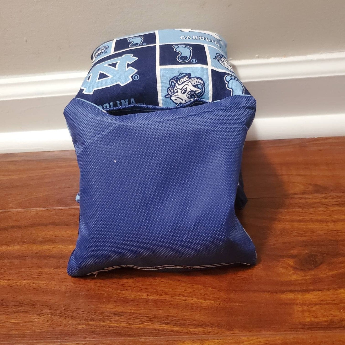 UNC Cornhole Bags (8 bags)