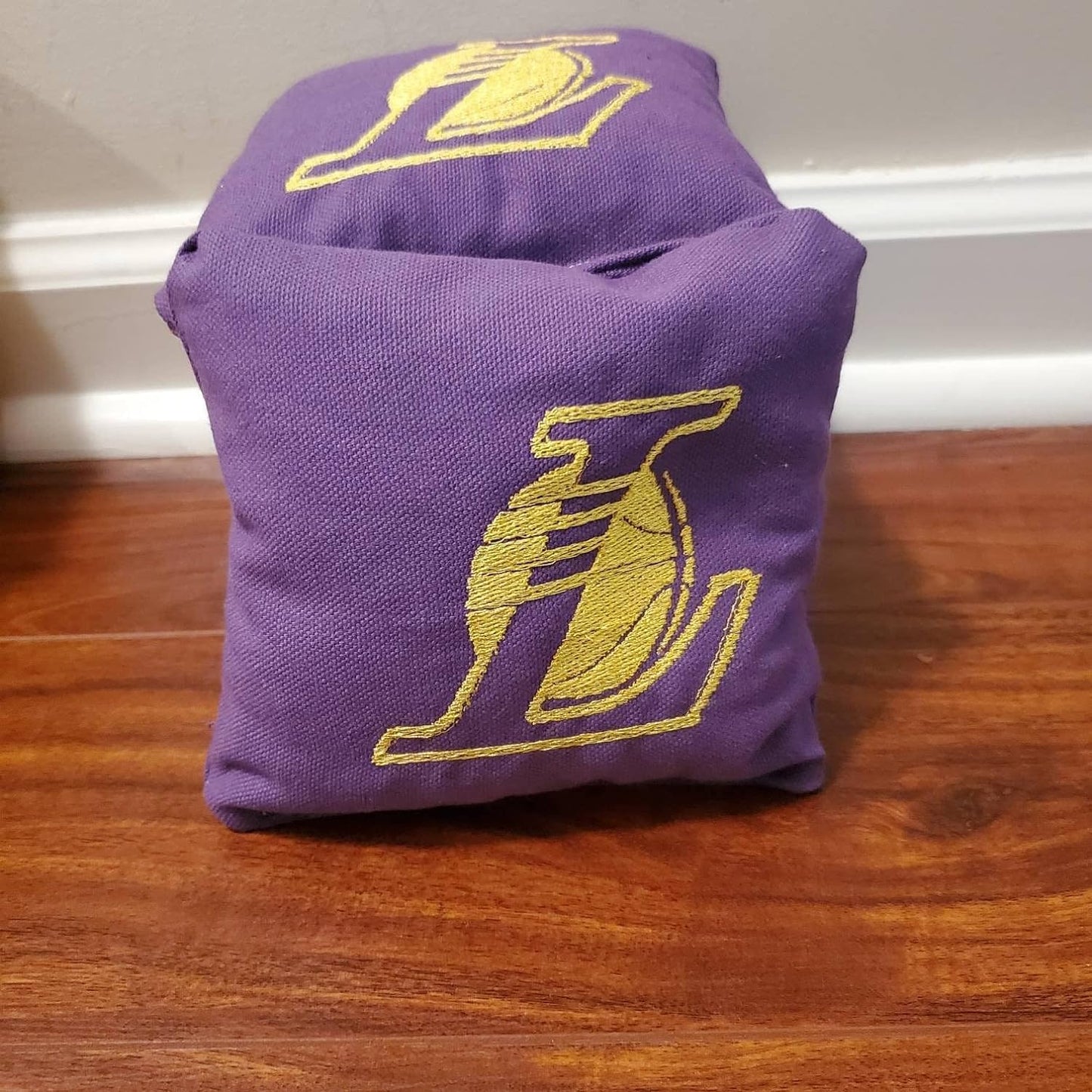 Los Angeles Basketball Cornhole Bags (8 bags)