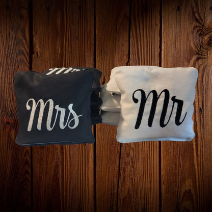 Wedding Style Cornhole Bags (Mr and Mrs) (8 bags)